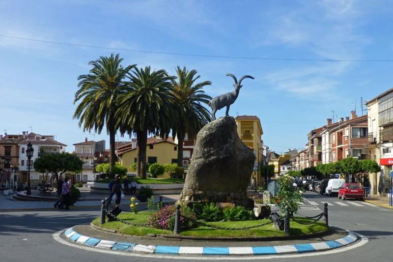Albergue El Encuentro Villanueva De La Vera Ngoại thất bức ảnh