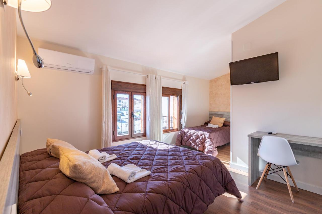 Albergue El Encuentro Villanueva De La Vera Ngoại thất bức ảnh