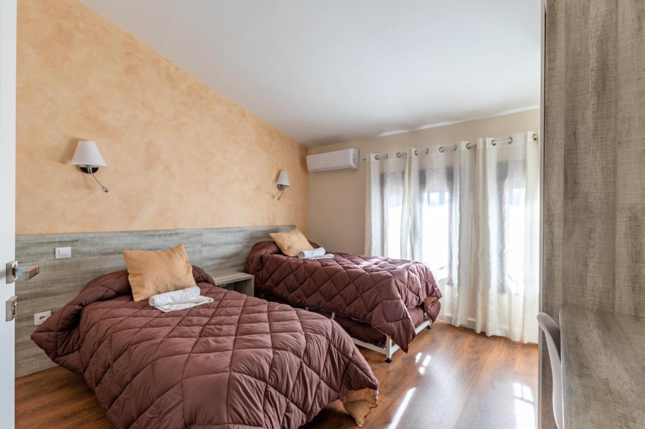 Albergue El Encuentro Villanueva De La Vera Ngoại thất bức ảnh