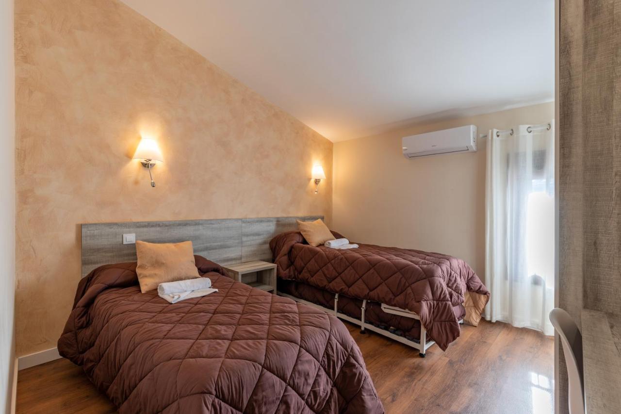 Albergue El Encuentro Villanueva De La Vera Ngoại thất bức ảnh