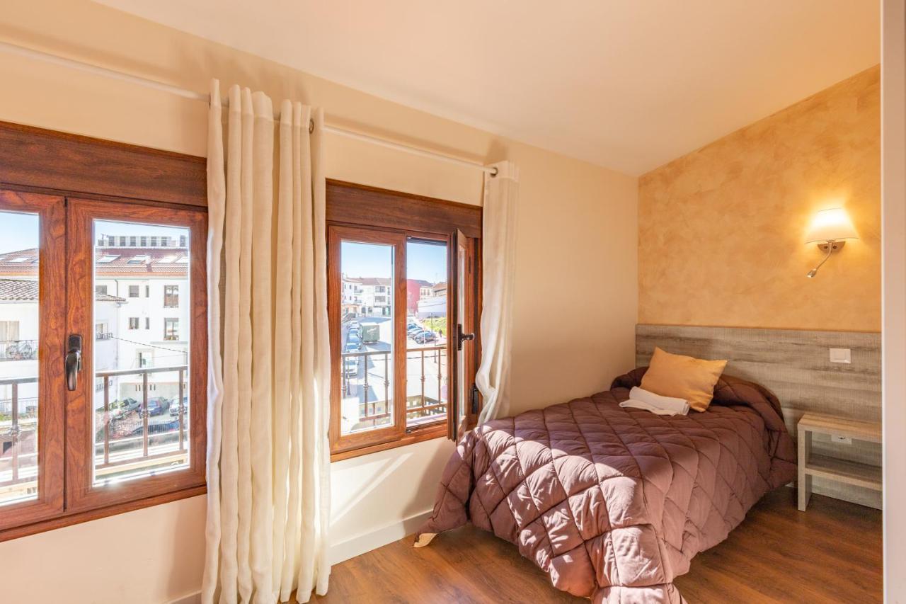 Albergue El Encuentro Villanueva De La Vera Ngoại thất bức ảnh